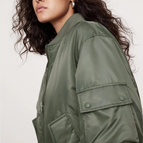 Banana Republic Nylon Insulated Bomber - Picture 1 of 3